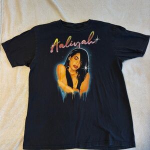 Aaliyah Graphic Black Tee